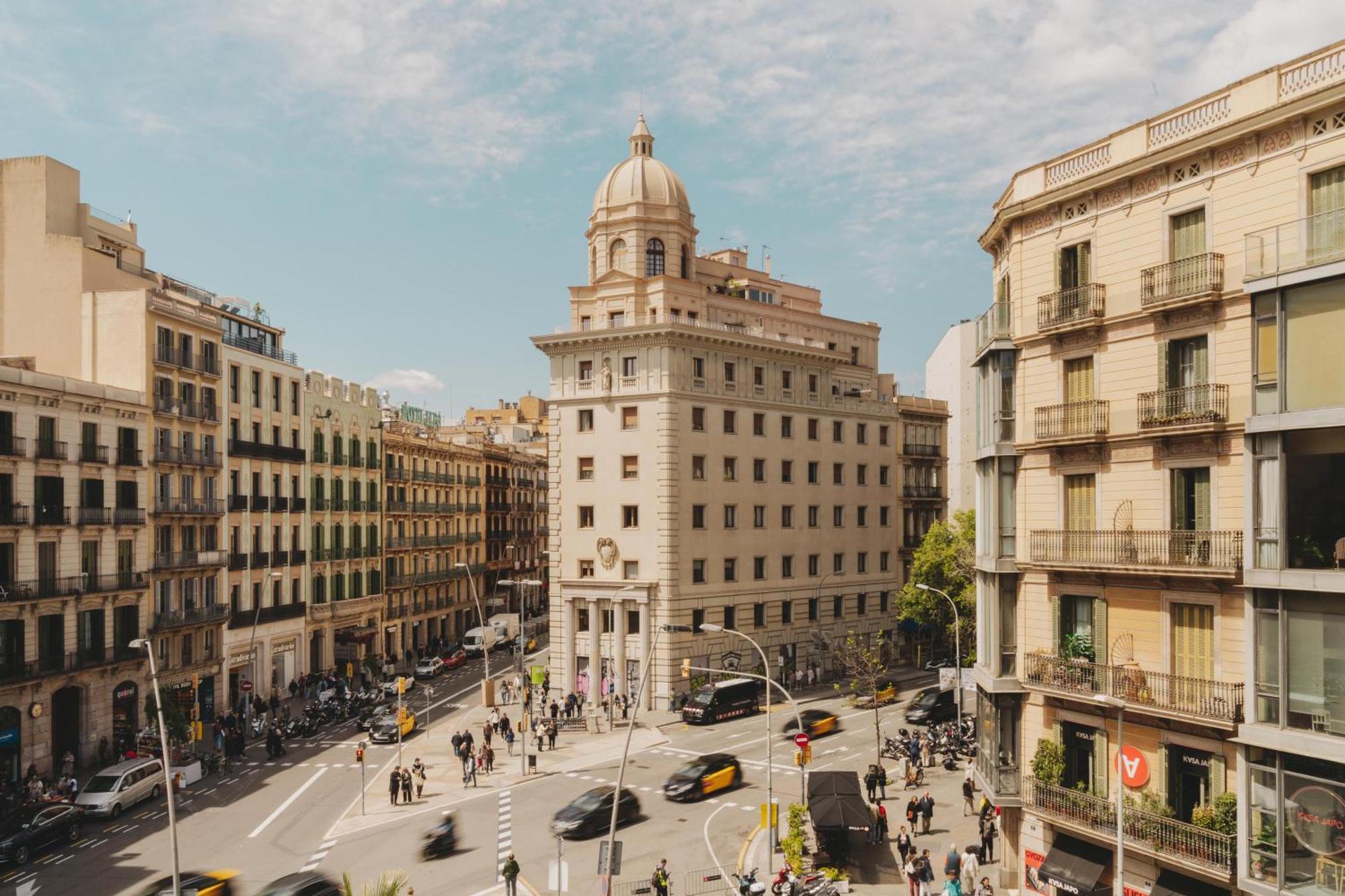 Hotel Regina Barcelona Exterior photo